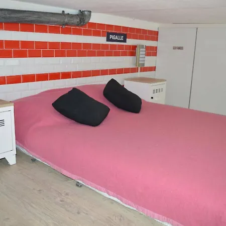 Cap D'agde Naturisme, 1 Piece, 4 Personnes - Fr-1-249a-23 * Agde
